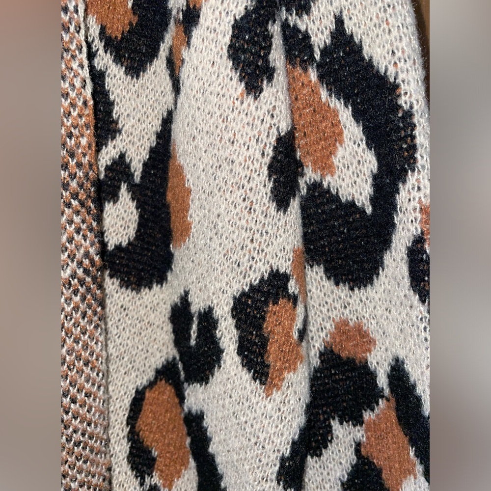 ‼️SALE Knox Rose Leopard Print Cardigan Size Medium - Picture 4 of 4